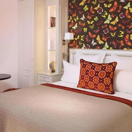 Hotel Monge